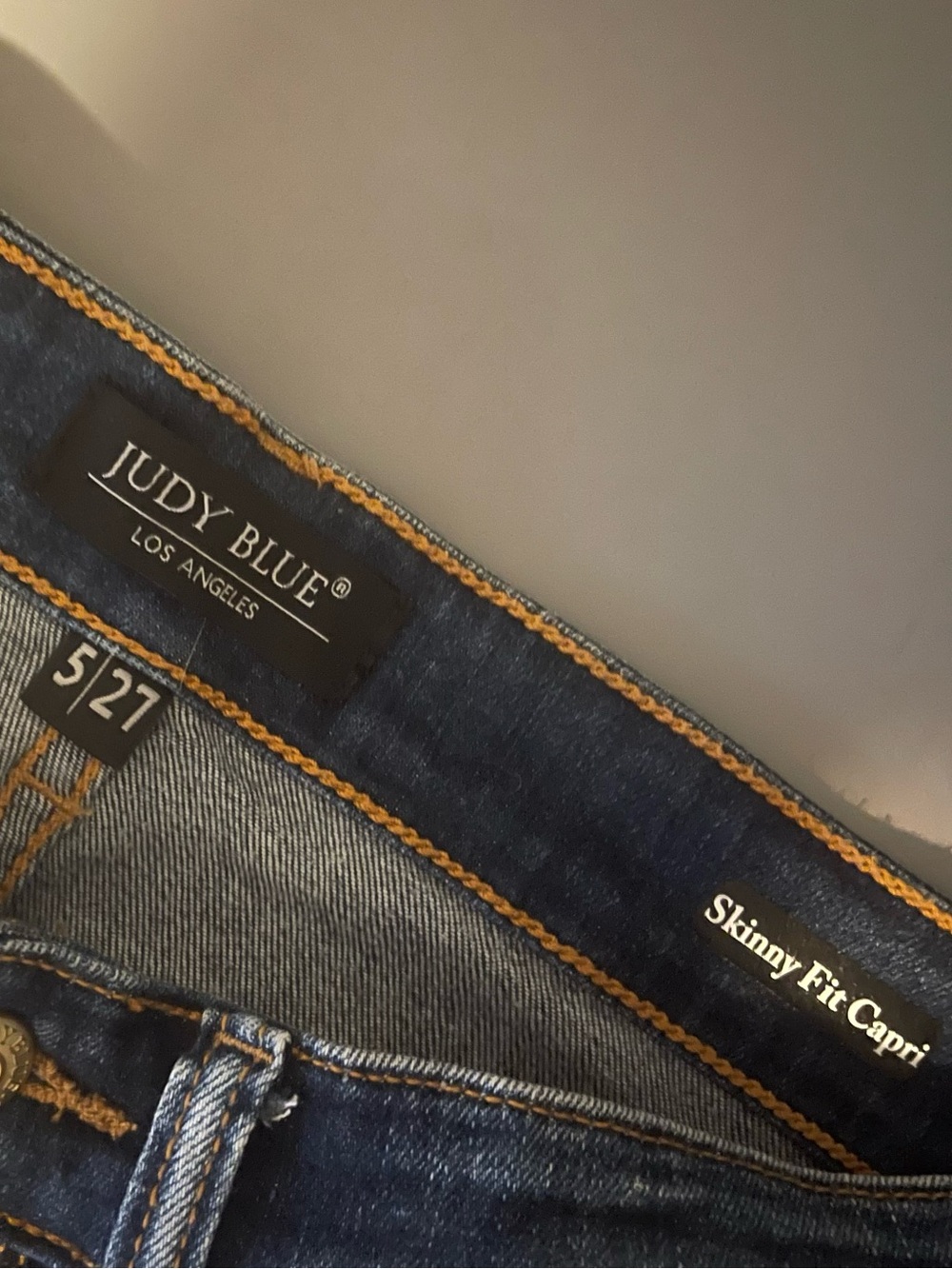 Judy Blue Skinny Fit Capri Stretch Jeans 5/27 Mid Rise Western Cowgirl Denim - Picture 5 of 9